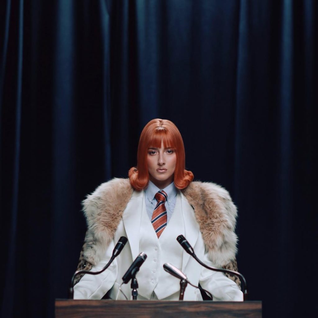 співачка GRISANA