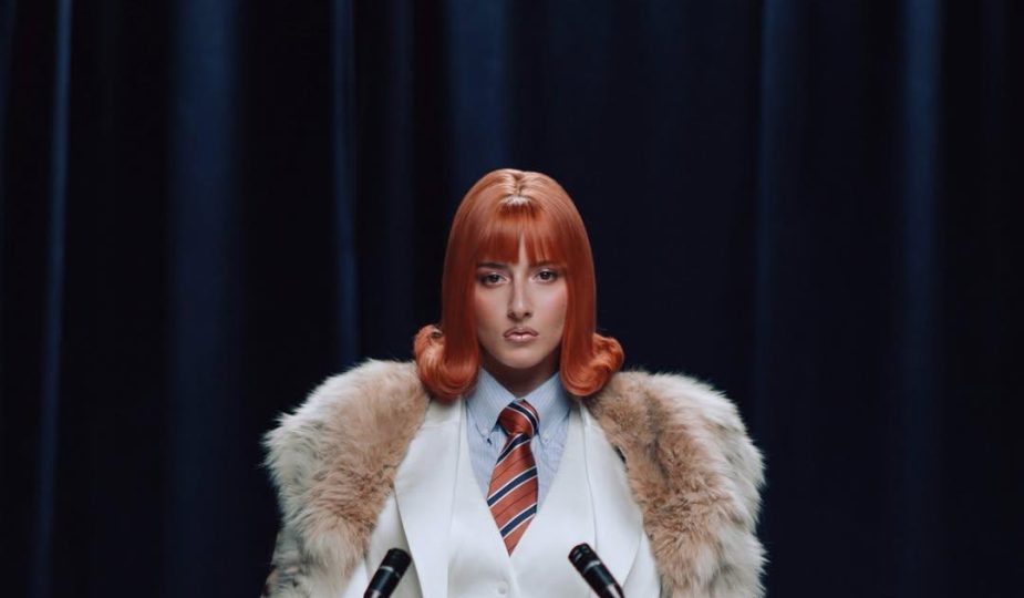 Співачка GRISANA опинилася в центрі гучного скандалу через звинувачення у корупційних зв’язках 1 співачка GRISANA