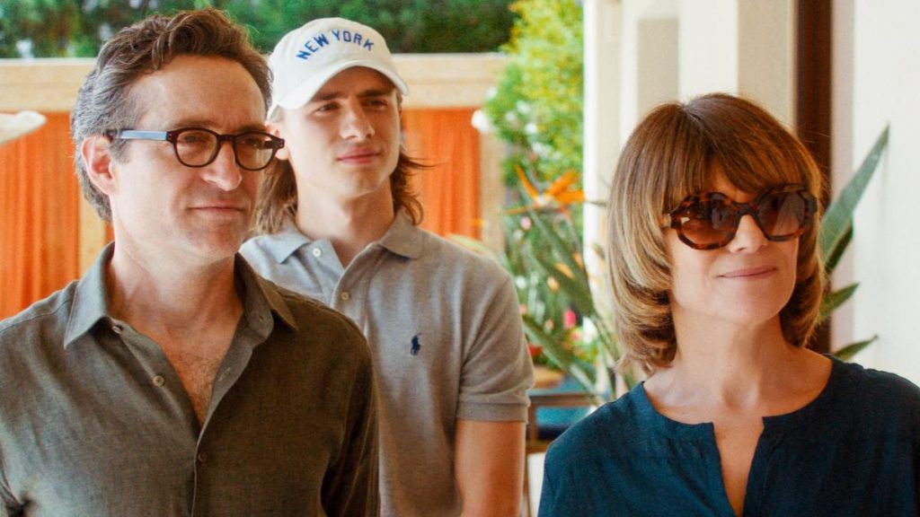 Кадр з фільму Найбагатша жінка світу Кадр з фільму Найбагатша жінка світу