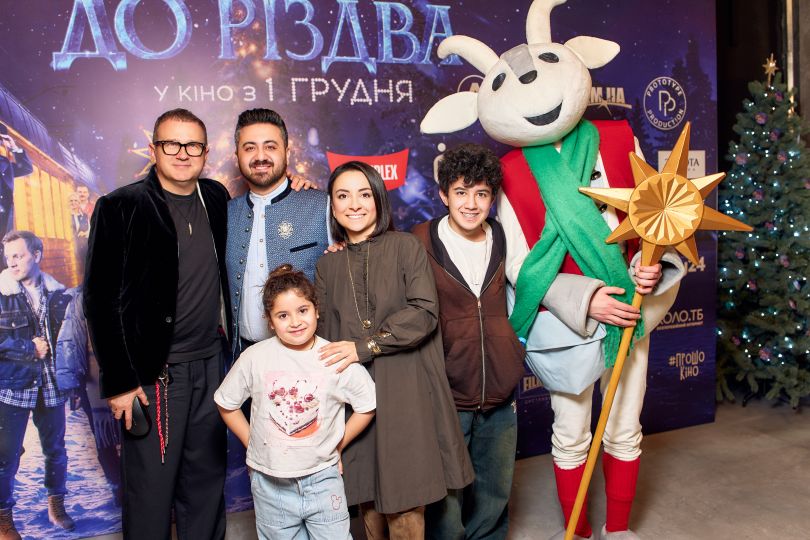 Станіслав Боклан, Лілія Ребрик та Катя Осадча: як пройшла прем’єра комедії «Потяг до Різдва» 9 stanislav boklan lilija rebrik ta katja osadcha jak projshla premyera komediyi potjag do rizdva 55921c0