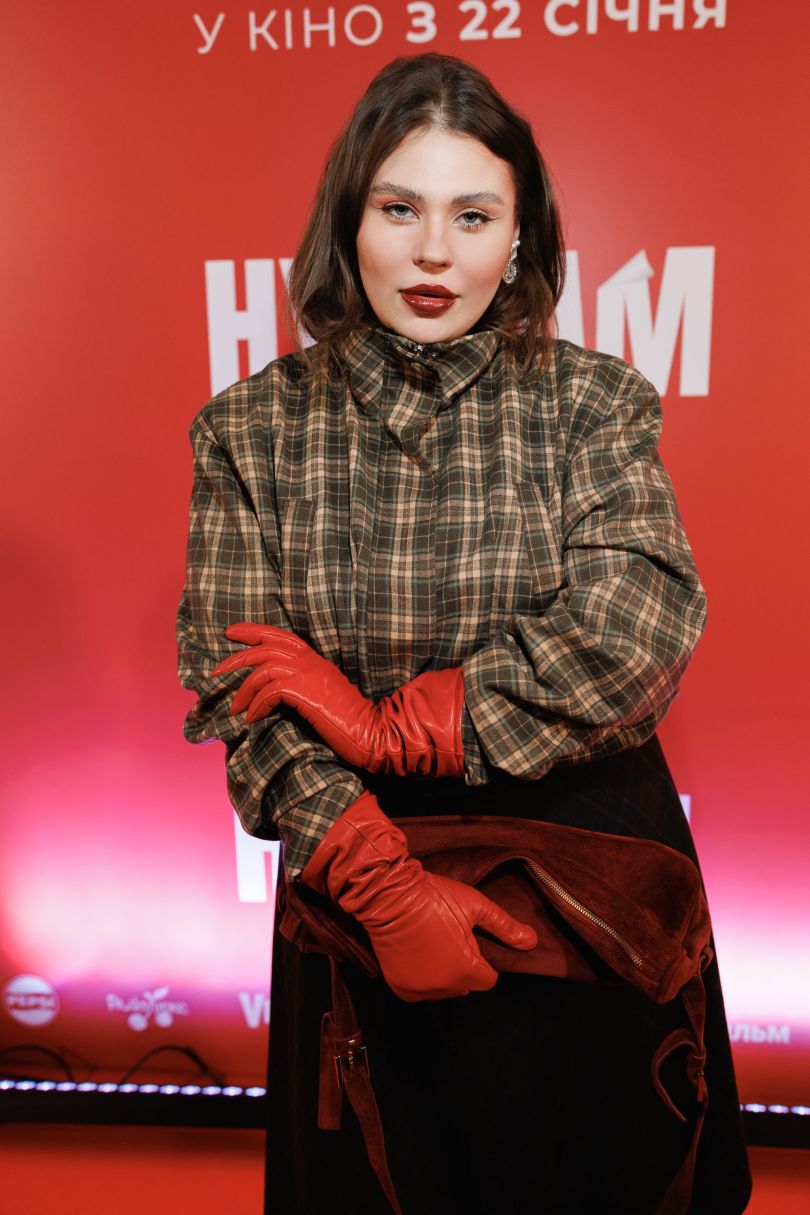 vira brezhnyeva natalka denisenko z kohanim kazka ta inshi gosti zakritogo pokazu filmu nu mam 74356f0