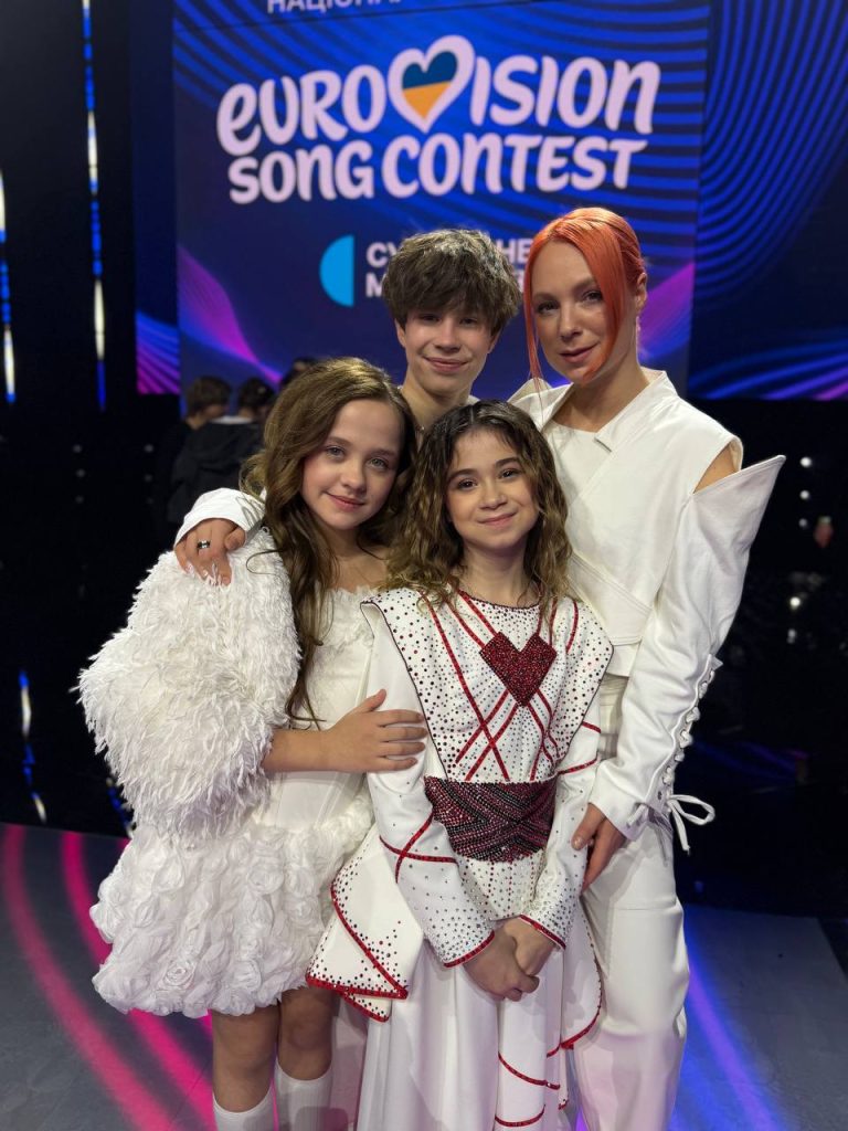 Тарабарова, Нерсесян, Котенко, Квітка