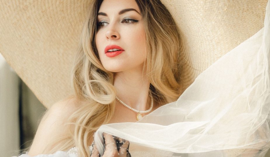 Astrid Way співачка