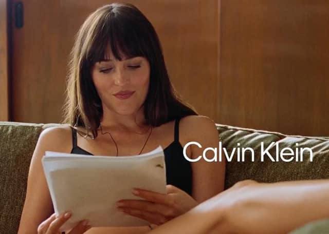 Дакота Джонсон реклама Calvin Klein