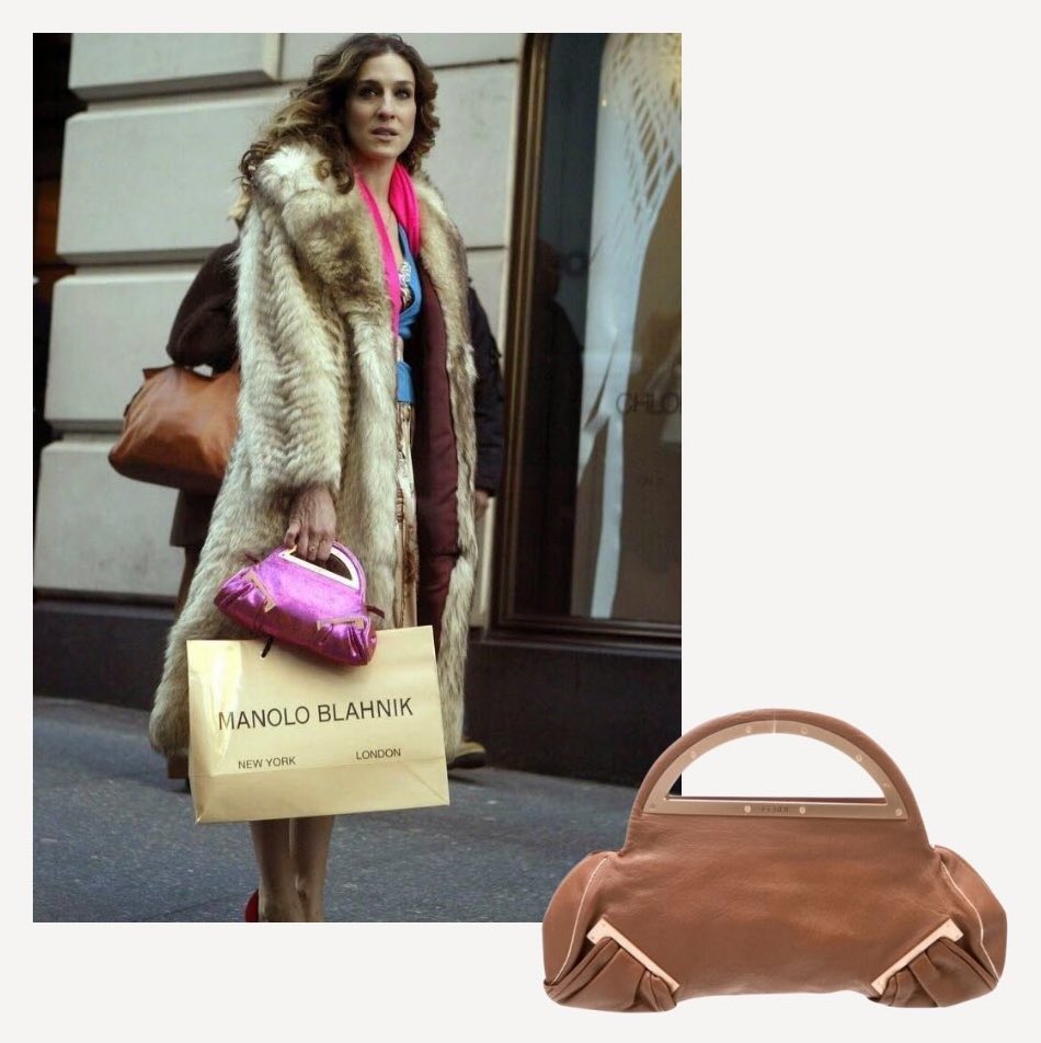 Стиль Керрі Бредшоу з “Sex and the City” Fendi Leather Smile Bag Сара Джессіка Паркер Стиль Керрі Бредшоу з “Sex and the City” Fendi Leather Smile Bag Сара Джессіка Паркер