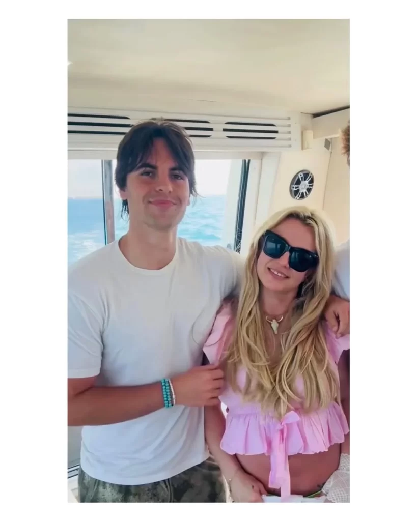 Брітні Спірз з сином