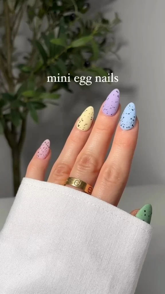 Манікюр міні яйця Манікюр міні яйця