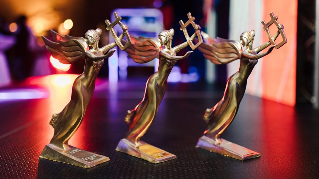 статуетки премія YUNA 2026 у Києві