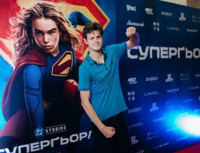зіркова прем’єра фільму «Суперґьорл» 2