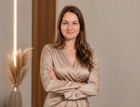 Світлана Ряба манікюр